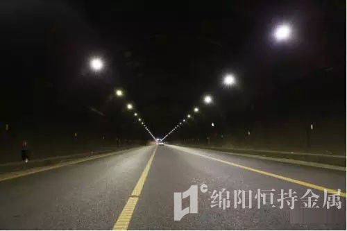 互联网+多色温防雾霾LED全智能路灯应用技术解析