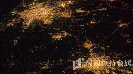 美学者以夜间灯光数据“看涨”中国经济
