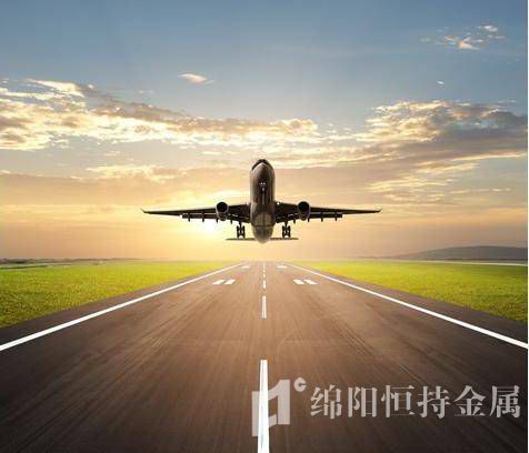 高速公路为什么没有路灯？原因竟让我心服口服