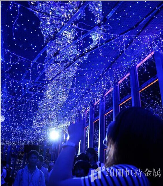 13万LED盛景 东京塔打造蓝色银河景观 