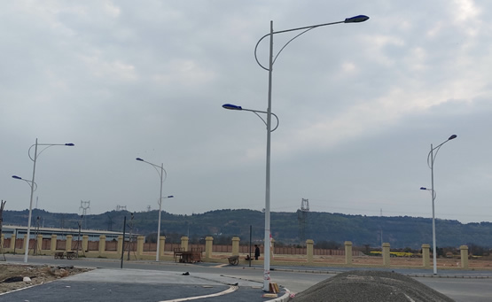 绵阳市经开区松南路照明工程