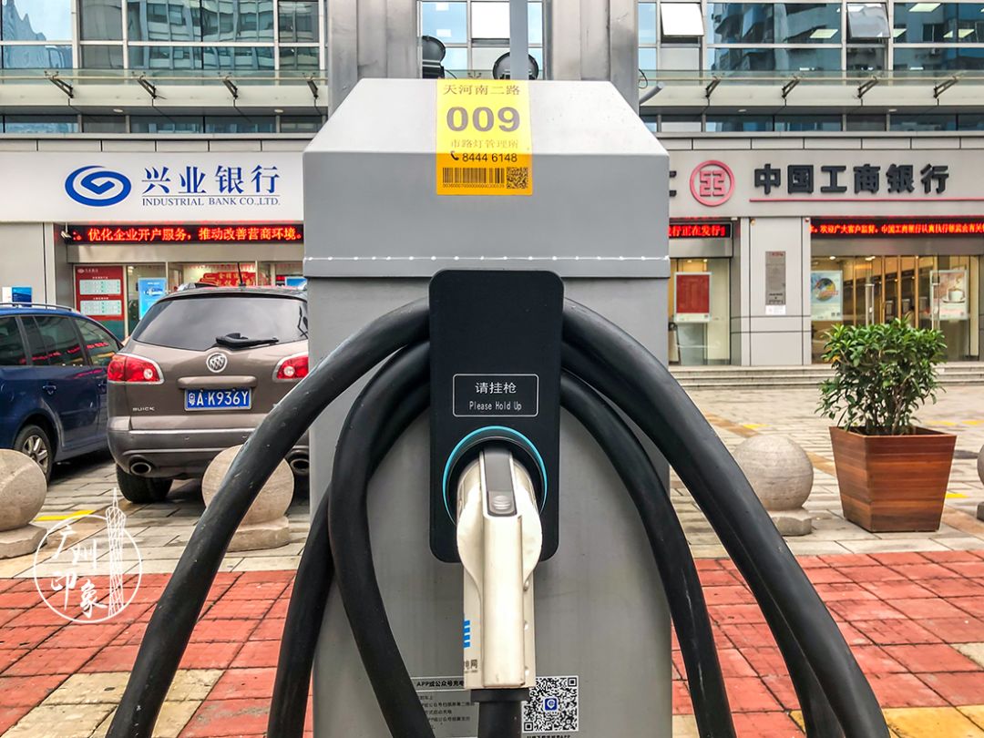 全国首例！广州天河的路灯，火了！